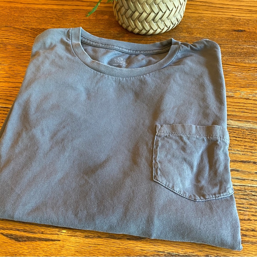 J.Crew Long Sleeve Pocket T-Shirt in Large Grey